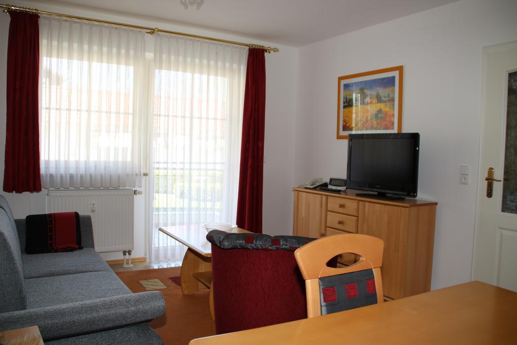 2 Zimmer Kursuite Bad Fuessing Экстерьер фото